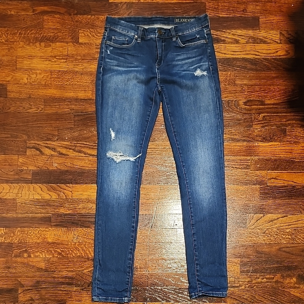 Blank NYC Dark Wash Mid Rise Soft Casual Distressed Ripped Skinny Jeans Size 28